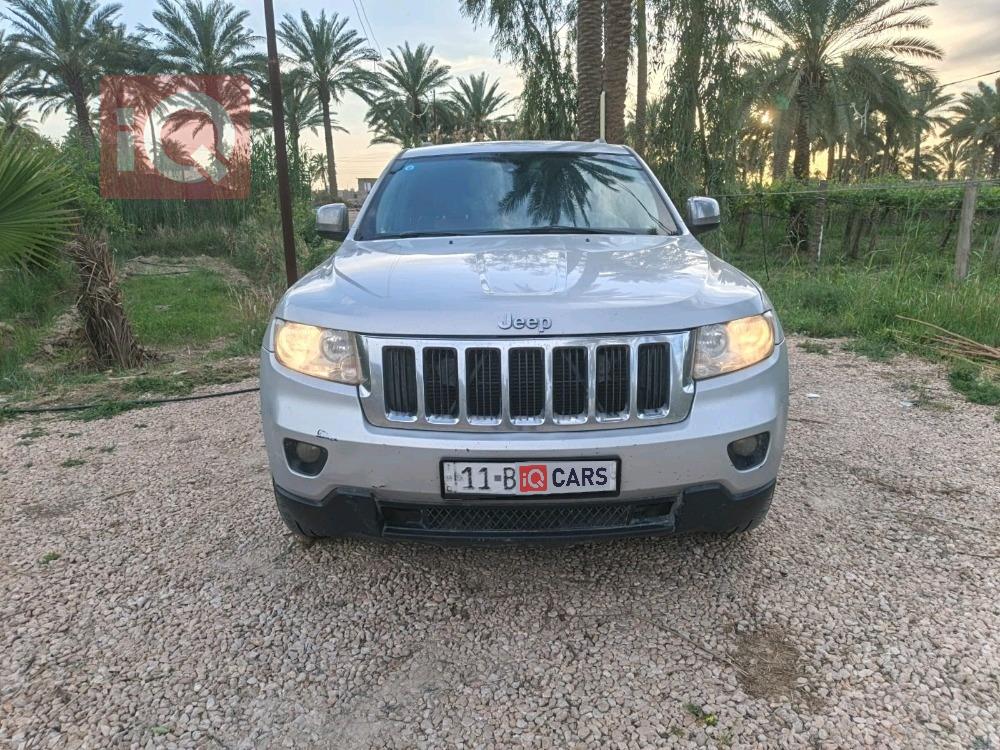 جيب جراند شيروكي